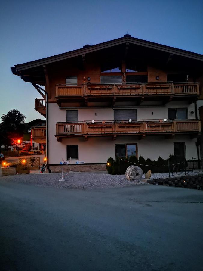 Appartements Fritzhof เคิร์ชแบร์ก อิน ทิโรล ภายนอก รูปภาพ